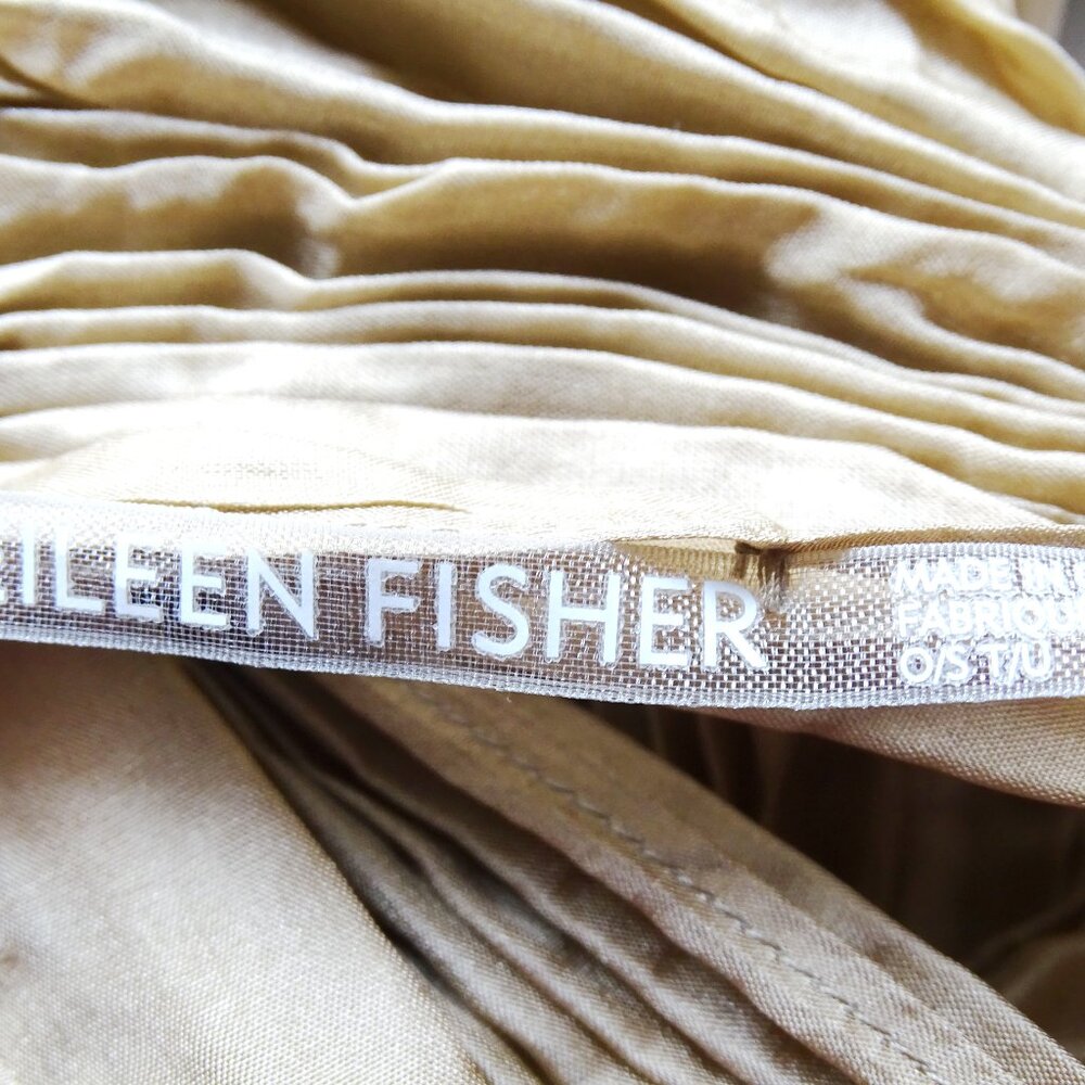 Eileen Fisher Crinkled Lightweight Scarf in Beige/Tan - Picture 7 of 8
